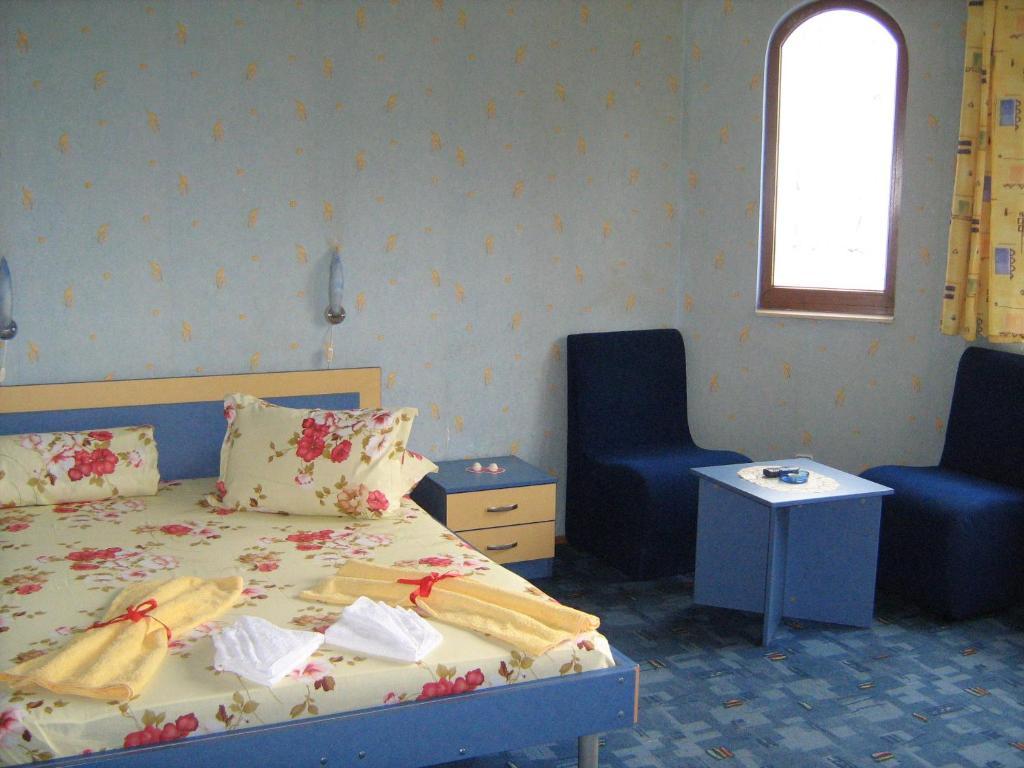 Family Hotel Emaly 1 Bankja Eksteriør bilde